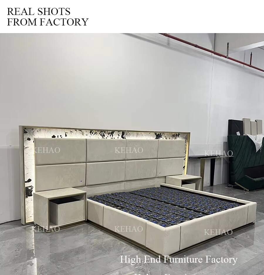 AUBADE Luxury Custom Bed &ndash; Handcrafted Upholstered Bed for Villas & 5-Star Hotels